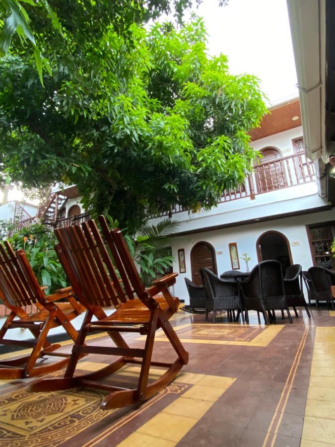 Casa Colonial 3*